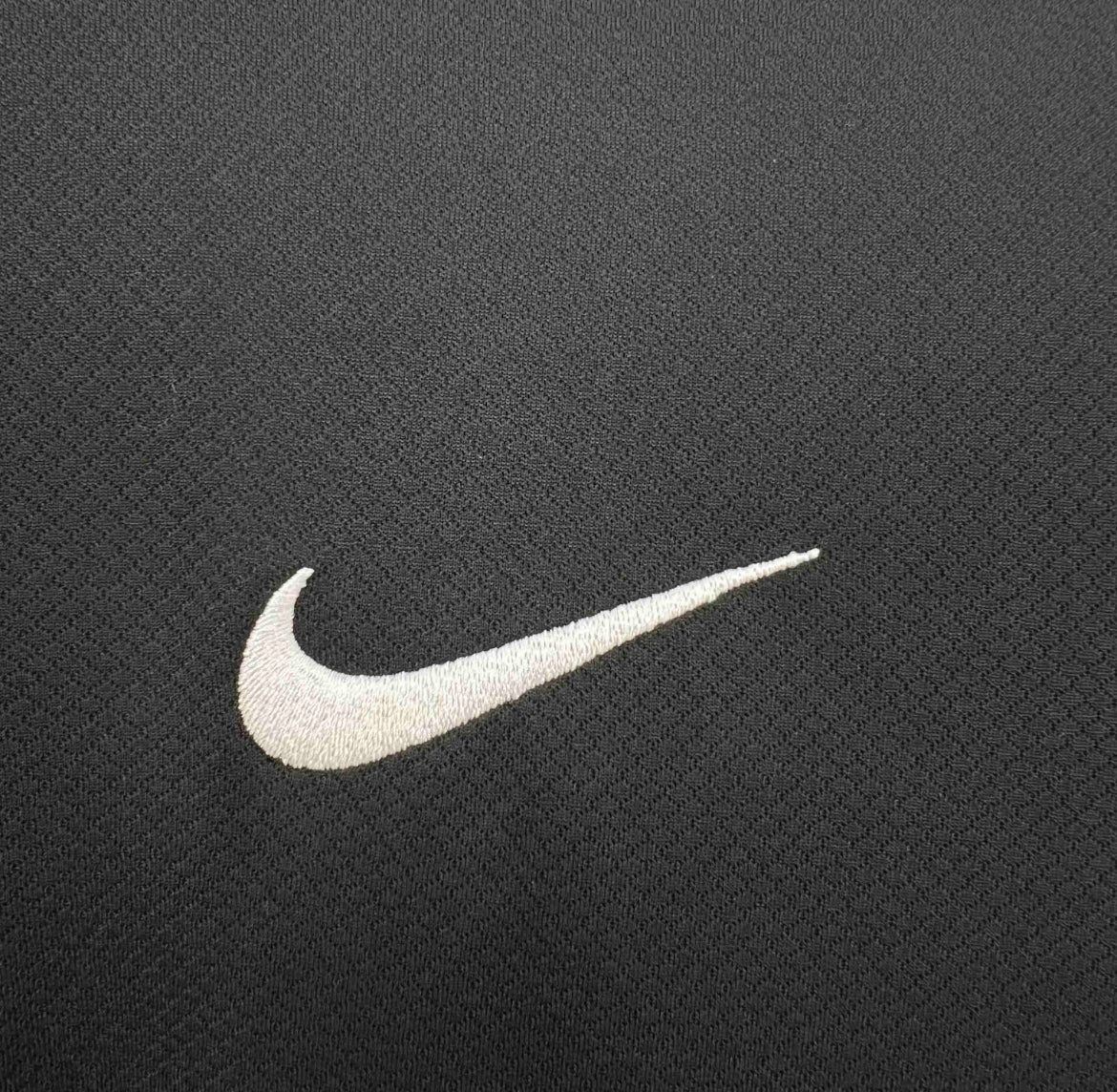 Maillot Frankfurt Extérieur 2024-2025