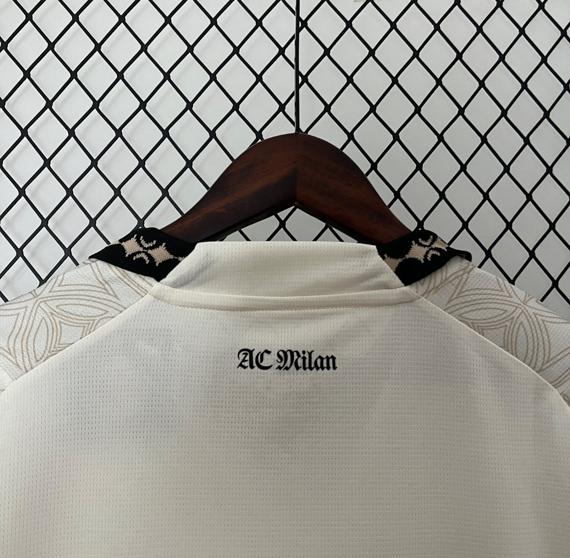 Maillot AC Milan Concept Beige 2023-2024