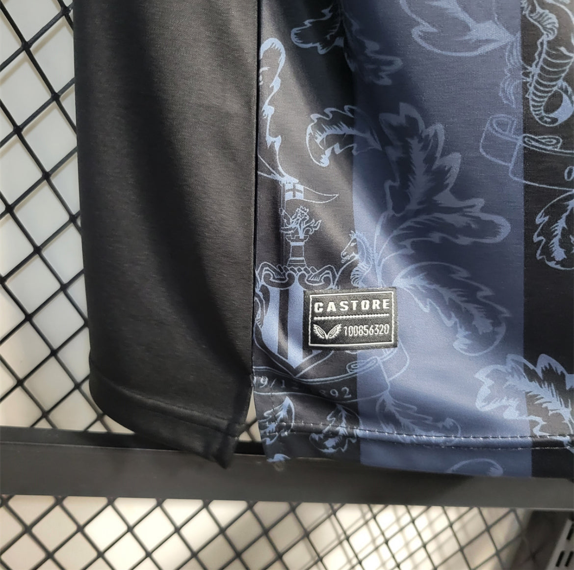 Maillot Newcastle 130eme anniversaire