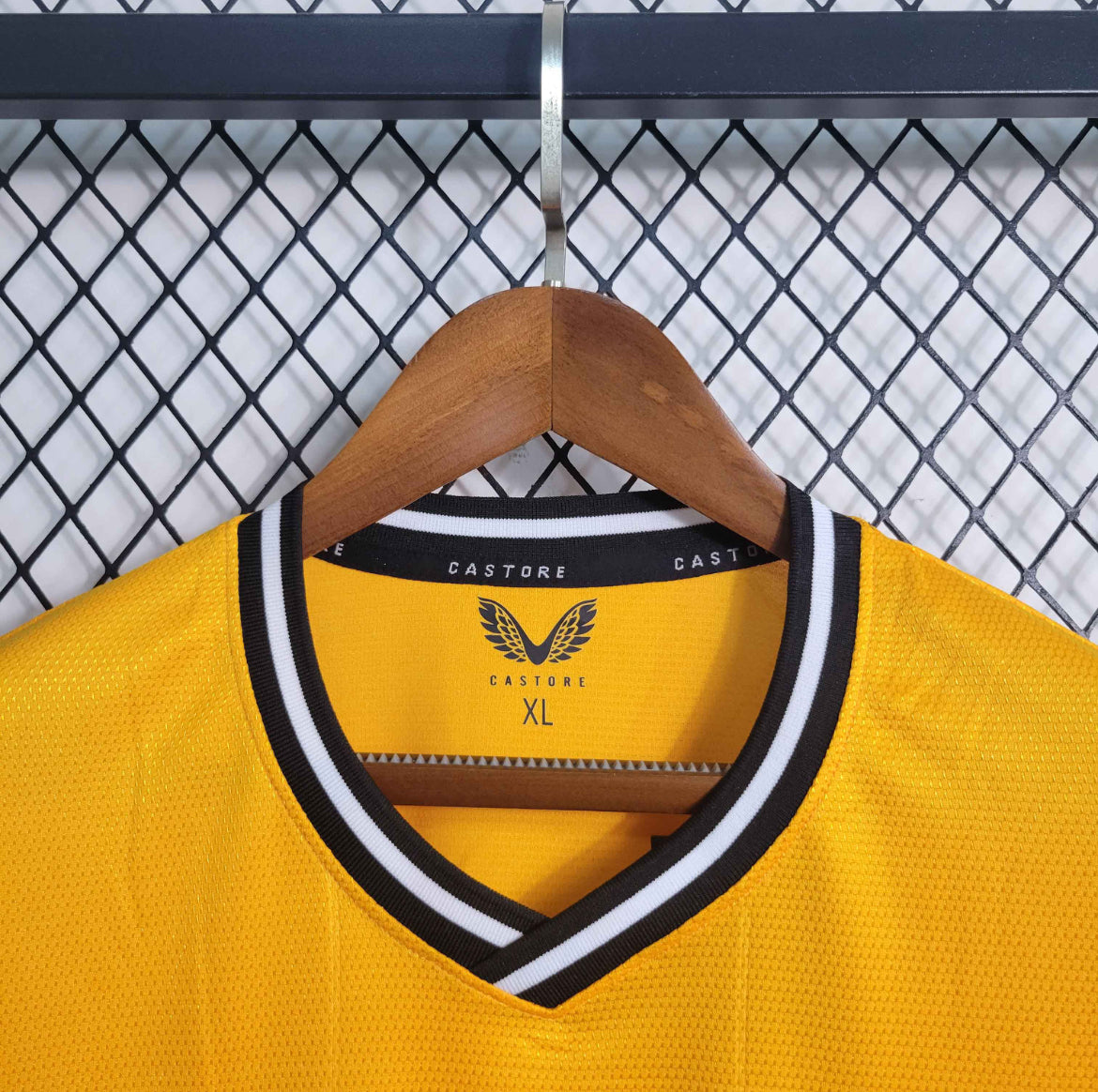 Maillot Wolverhampton Domicile 2023-2024