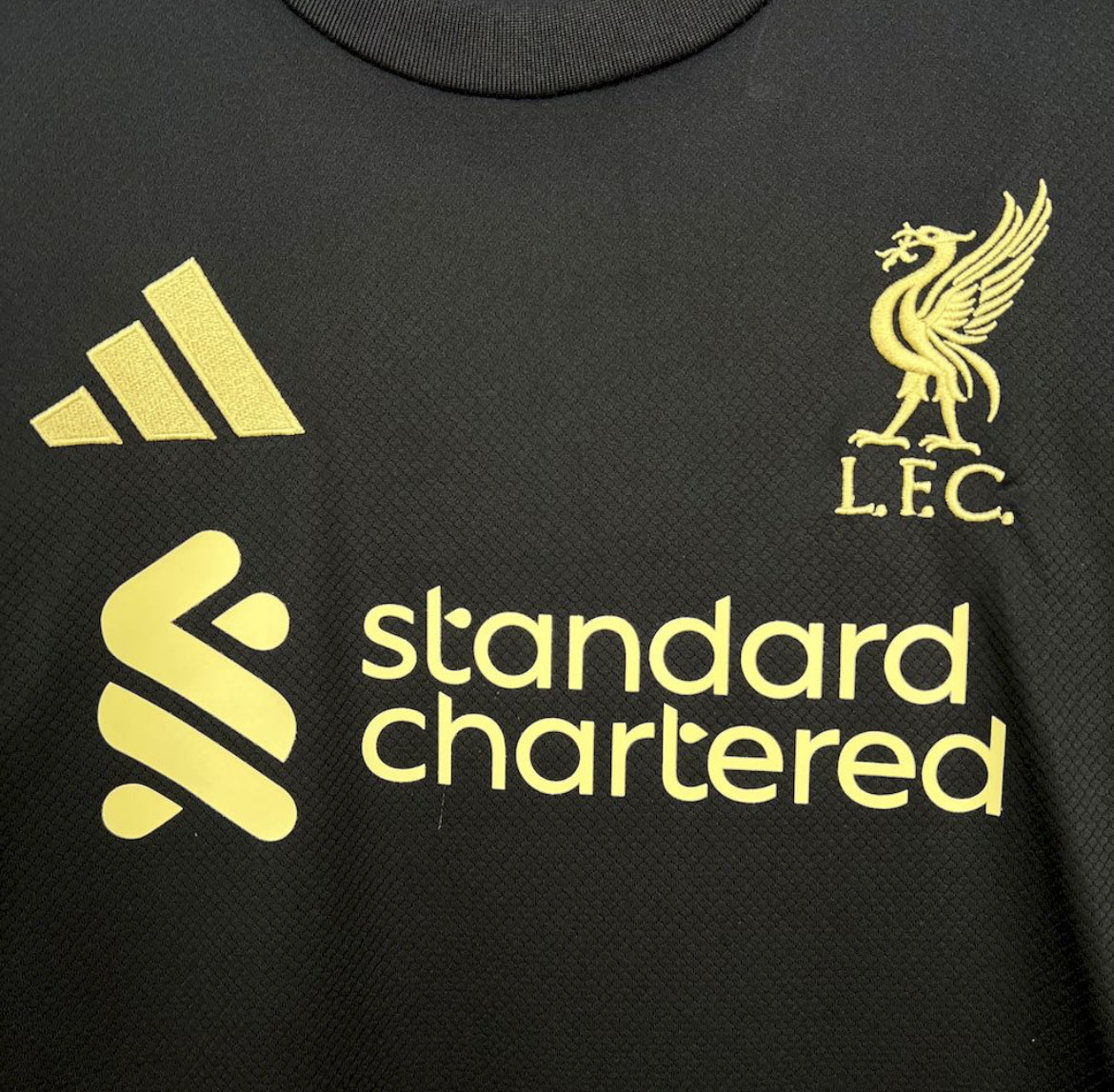 Maillot Concept Liverpool FC Noir/Or 2025-2026