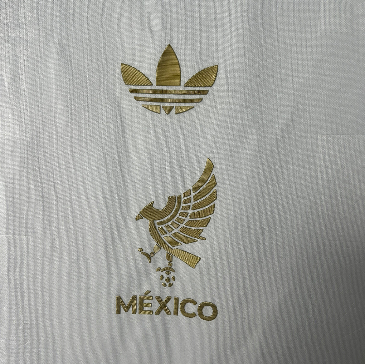 Maillot Mexique Gold Concept White Version 2025