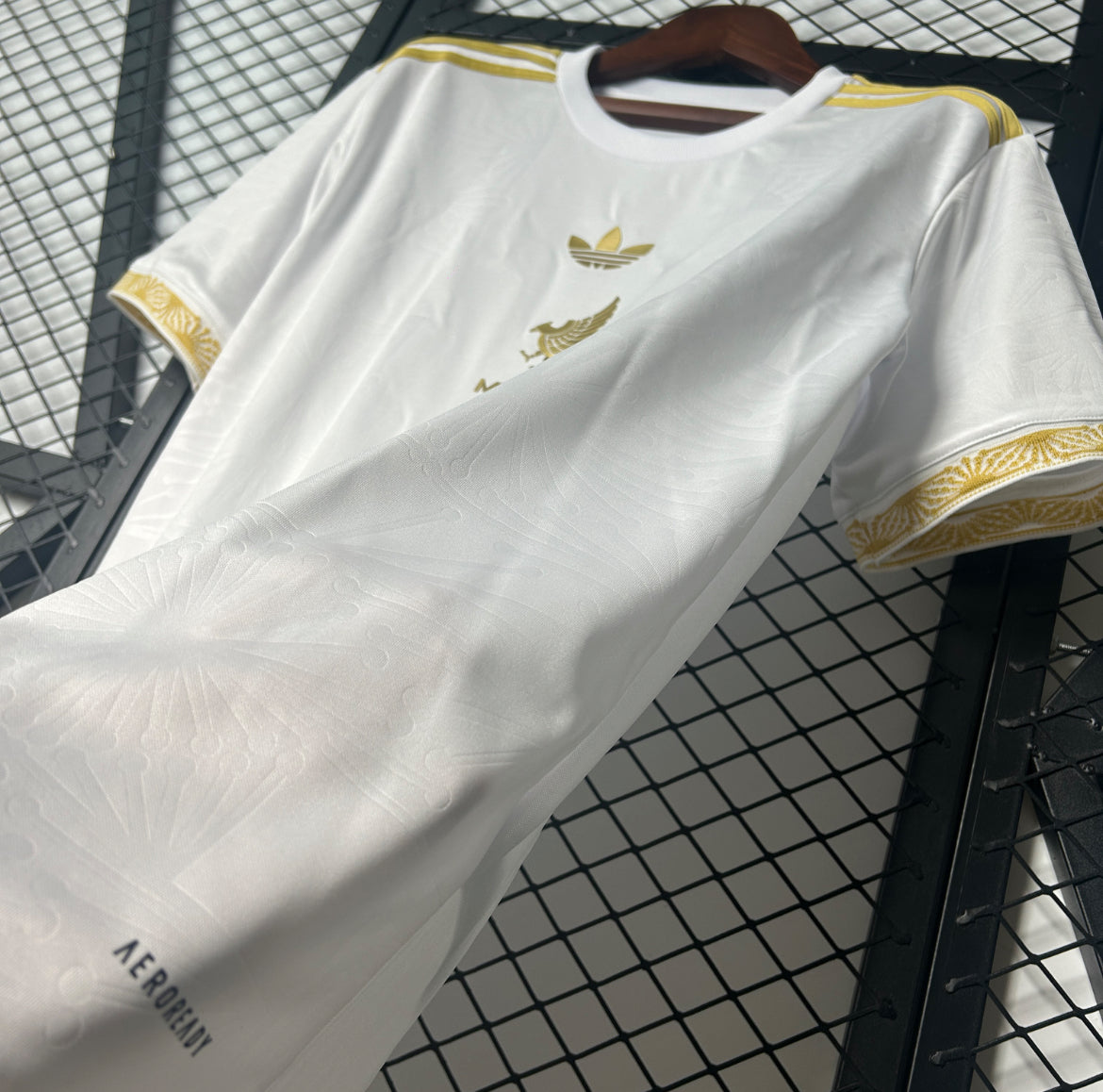 Maillot Mexique Gold Concept White Version 2025