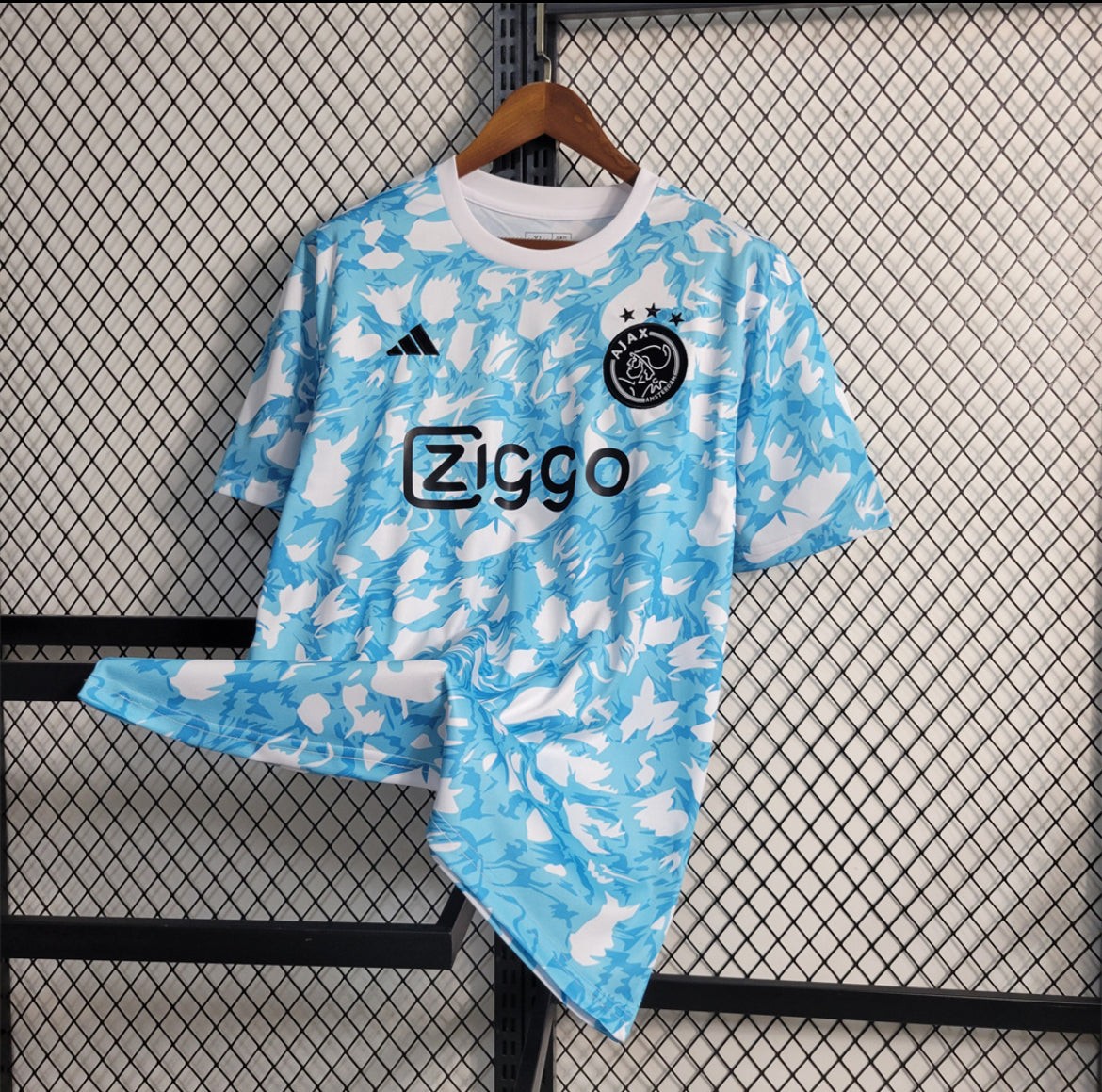 Maillot Ajax Amsterdam avant-match 2023-2024