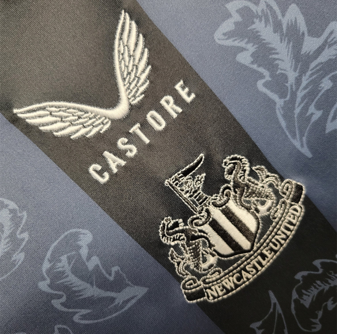 Maillot Newcastle 130eme anniversaire