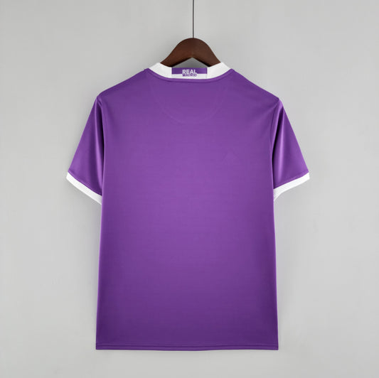 Maillot Rétro Réal Madrid Extérieur 2016-2017