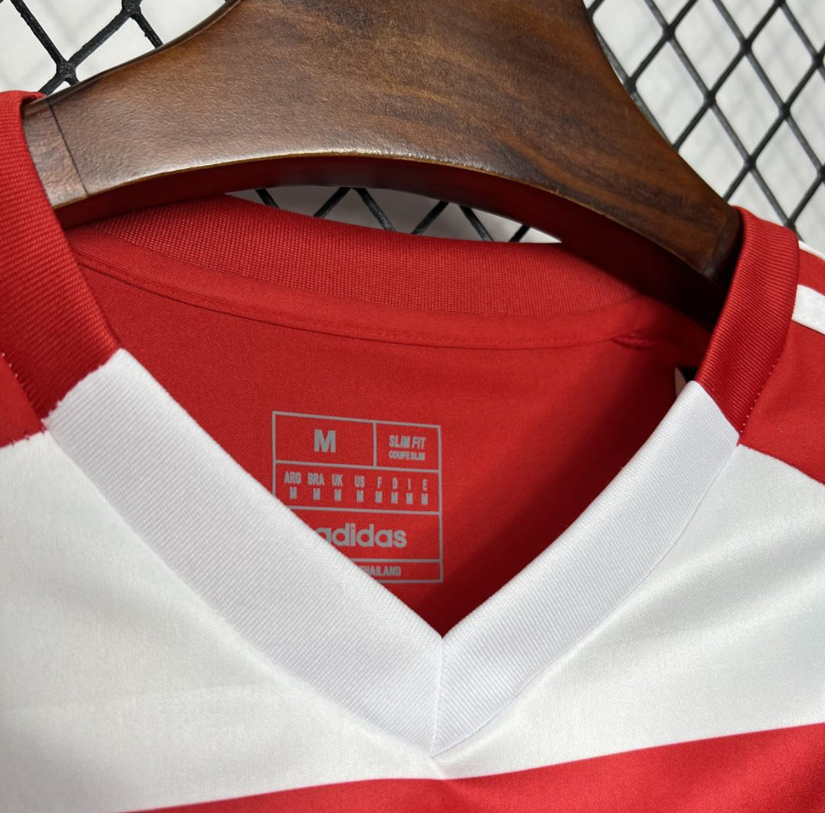 Maillot Grenade Domicile 2024-2025