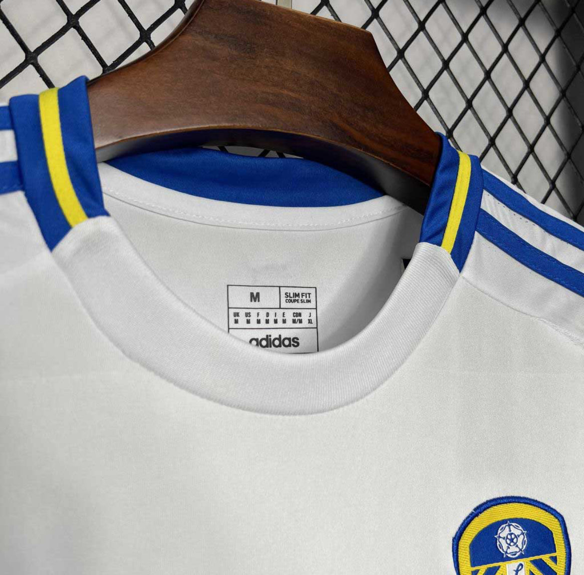 Maillot Leeds United Domicile 2024-2025