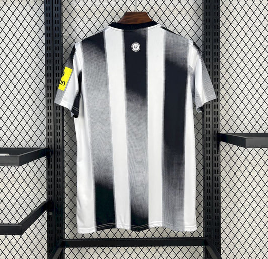 Maillot Newcastle Domicile 2025-2026